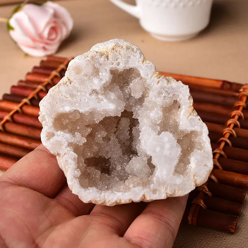 Large Size Natural Quartz Agate Geode Cutting Crystals Cluster Healing Stones Rock Mineral Specimen Quartz DIY Home Decoration