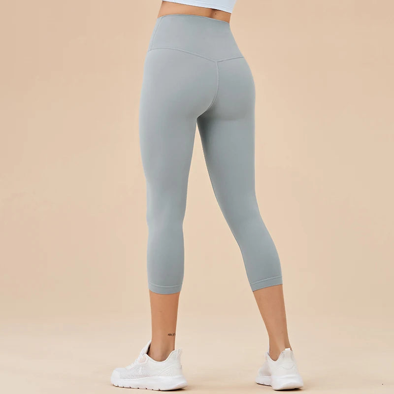 Nylon Yoga Capri Pants Leggings Women's Pants Gym Sexy High Waist Tight Breathable Elastic Sports Pants 13 Colors